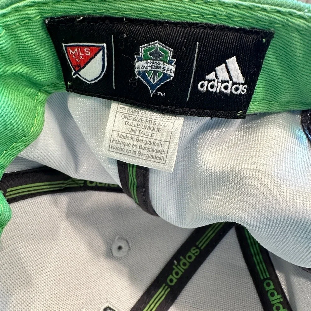 Seattle Sounders FC Hat‎ Adidas Snapback Men's OSFA Ombre Green White MLS